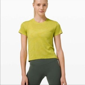 Lululemon Train to Be Top